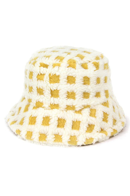 Ivory wo Tone Faux Fur Checkered Bucket Hat